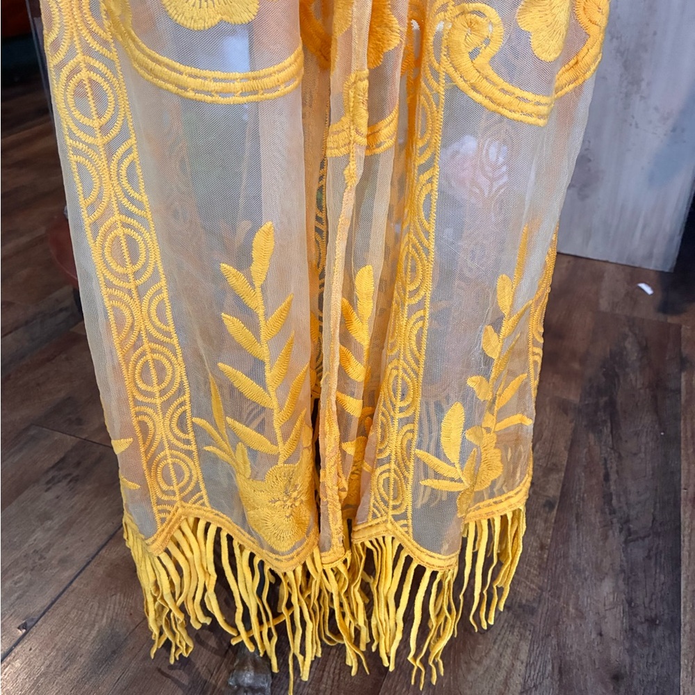 Yellow Embroidered Sheer Kimono Duster Boho Western - Picture 6 of 7